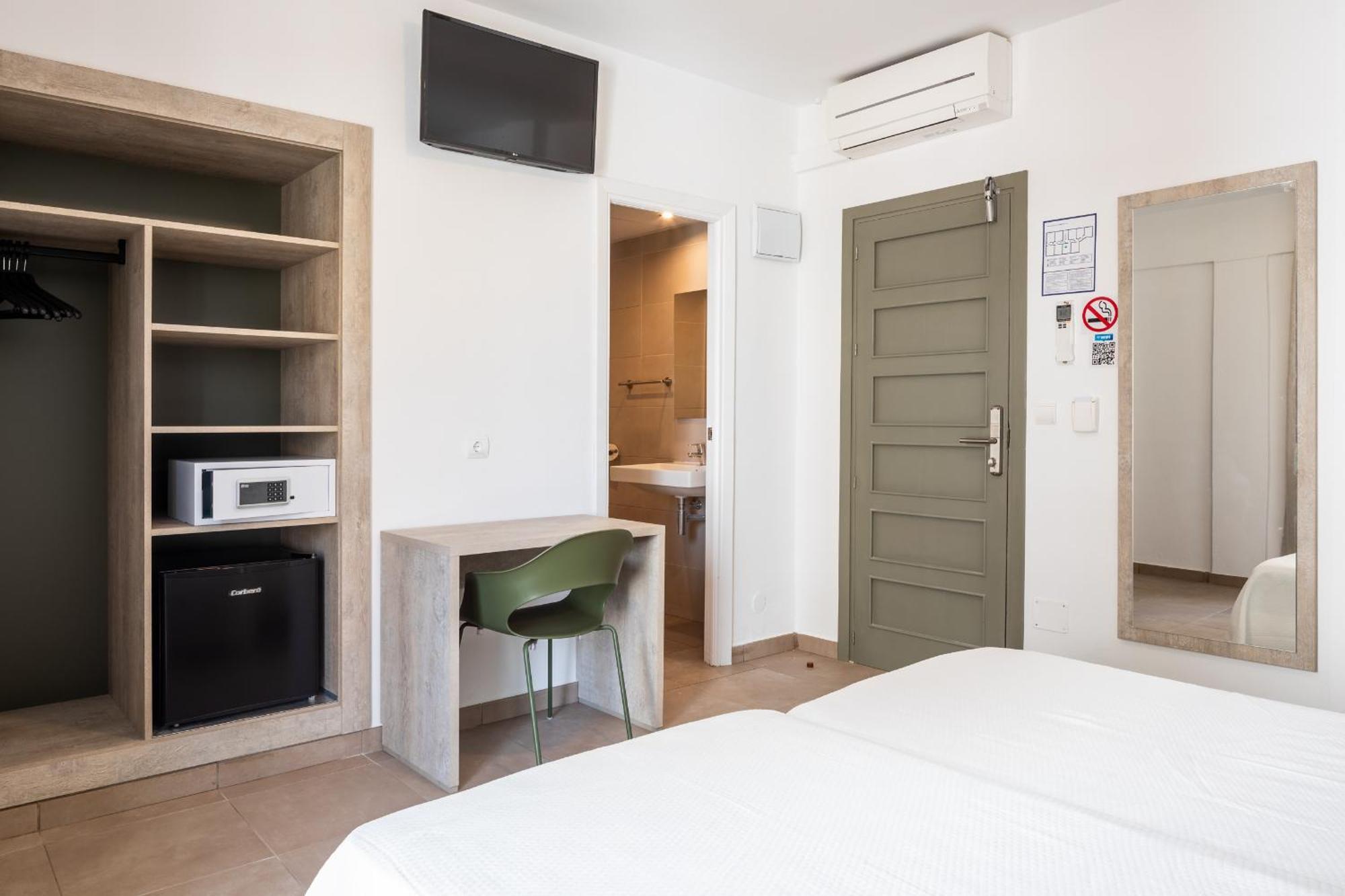 Hostal Alicante San Antonio  Exterior photo