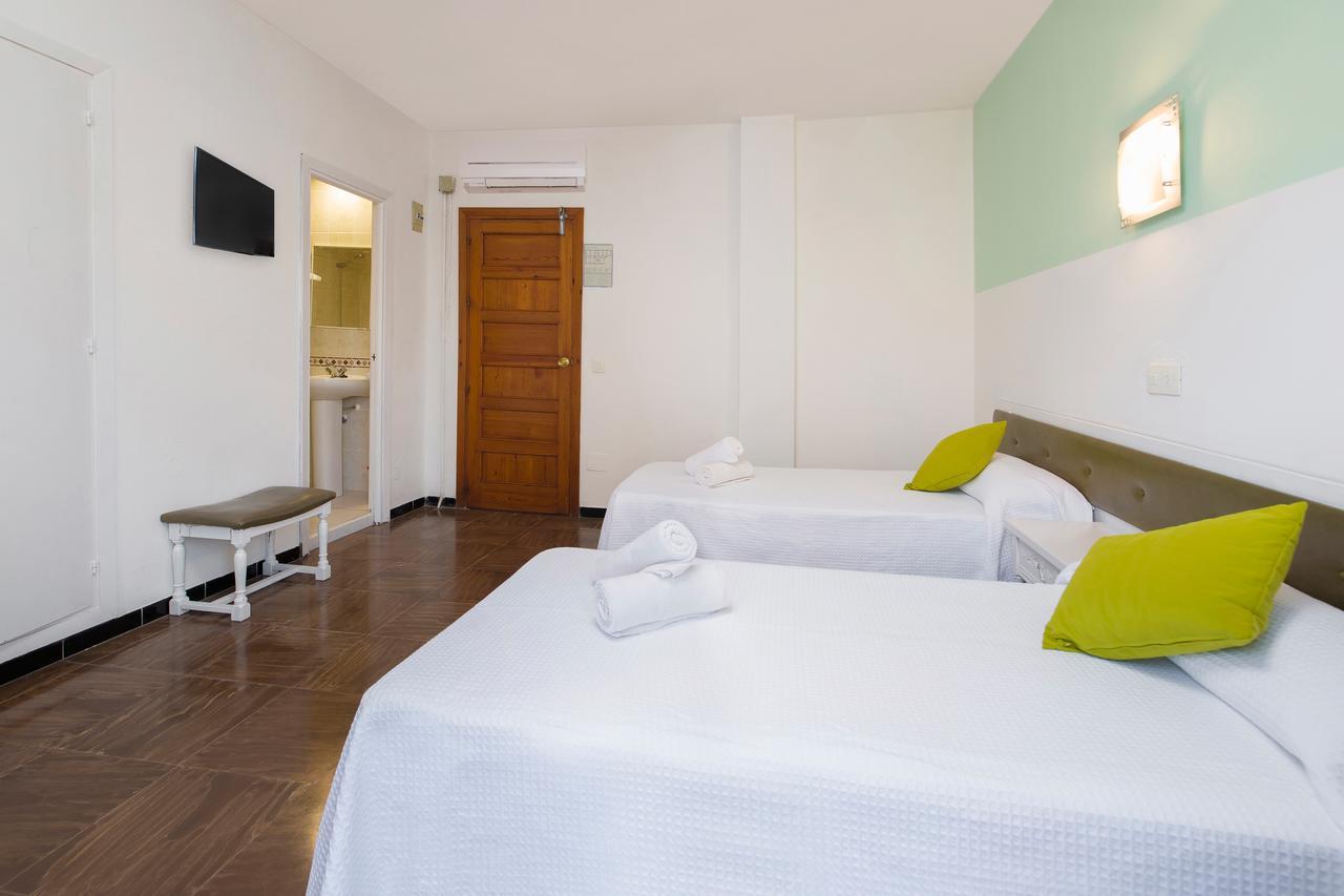 Hostal Alicante San Antonio  Exterior photo