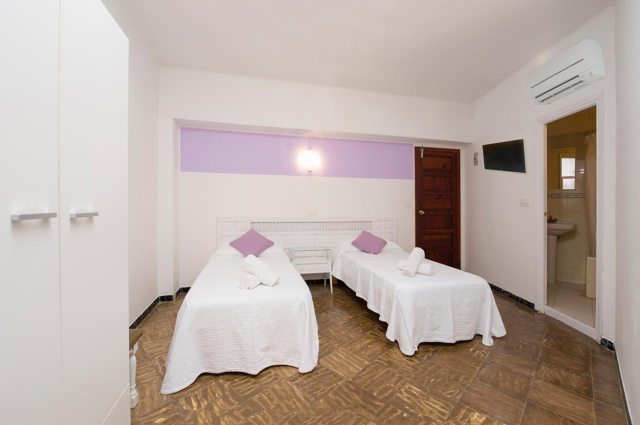 Hostal Alicante San Antonio  Exterior photo